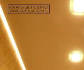 Парящий тканевый натяжной потолок Пермь