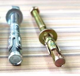 Анкер усиленный клиновой - модель 4