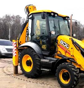 Аренда экскаватора-погрузчика 3CX - тип 3