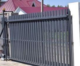 Автоматические  из евроштакетника - вариант 2