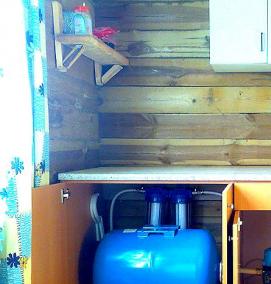 Бак с нагревателем для дачного душа - вариант 1