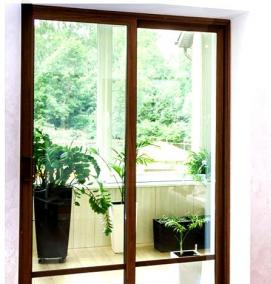 Балконная дверь с окном - модель 2