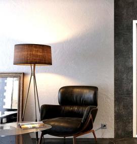 Белая железная дверь входная - модель 4