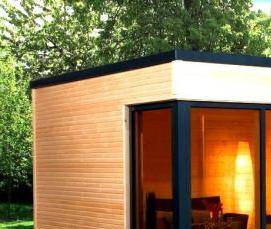 Беседка дачная закрытая - вариант 1