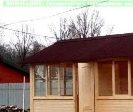 Беседка дачная закрытая - вариант 2