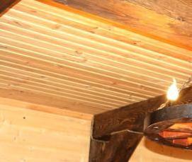 Беседка из дерева коричневая - модель 2