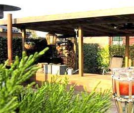 Беседка из натурального дерева - модель 4