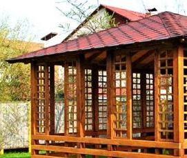 Беседка из натурального дерева - модель 3