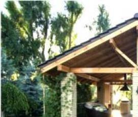 Беседка с мангалом и казаном - модель 1