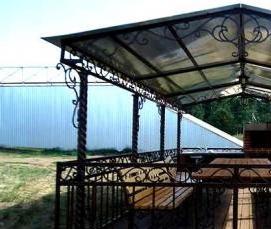 Беседка с железным мангалом - вариант 4