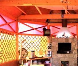 Беседка внутри с барбекю - тип 4