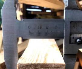 Брусок Лиственница 40х40 мм - модель 1