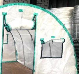 чехол из пленки на парник - модель 3