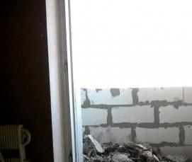 Демонтаж блоков стены - вариант 3