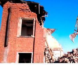 Демонтаж кирпичных зданий - вариант 3