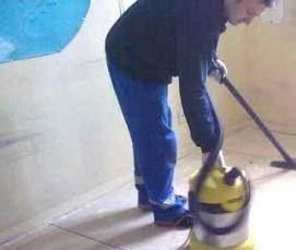 Демонтаж старого линолеума - модель 2