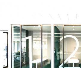 Демонтаж стеклянных перегородок - вариант 4