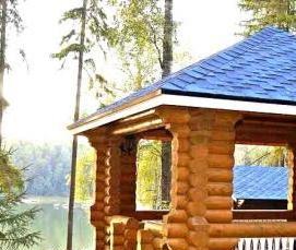 Деревянная беседка для дачи с мангалом - модель 2