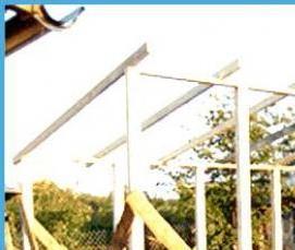 Деревянная теплица с односкатной крышей - вариант 4