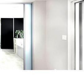 Деревянные межкомнатные перегородки со стеклом - вариант 1