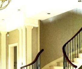 Деревянные перила для лестницы в частном доме - вариант 1