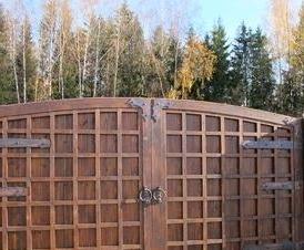 Деревянные  в гараж - вариант 4