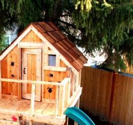 Детский деревянный домик с горкой - тип 3