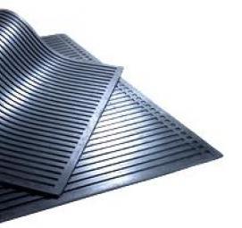 Диэлектрические коврики размером 800х1500х6мм - модель 4