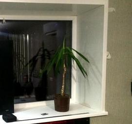 Дверь балконная коричневая пластиковая - вариант 4