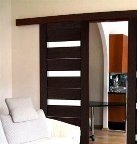 Двери межкомнатные с телескопической коробкой и наличниками - тип 1