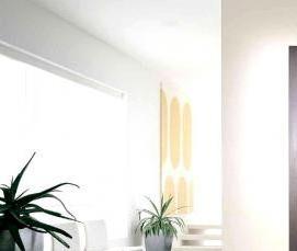 Двери распашные двустворчатые межкомнатные со стеклом белые - вариант 2