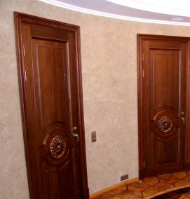 Двери в квартиру межкомнатные - вариант 1