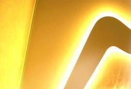 Двухуровневые потолки из гипсокартона и натяжного потолка - модель 3