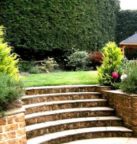 Двухуровневый ландшафтный дизайн - вариант 3