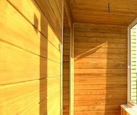 эконом-отделка балкона - вариант 2