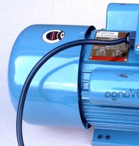 электродвигатель для деревообрабатывающего станка 220в - вариант 1