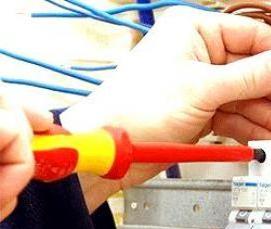 электромонтаж распределительного щита - вариант 1