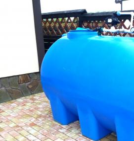 Емкость для воды пластиковая 10000 - тип 4