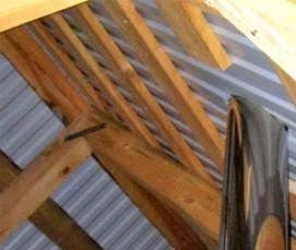 Гидроизоляция дымохода на крыше из профнастила - модель 4