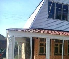 Готовые пластиковые окна коричневые - модель 3