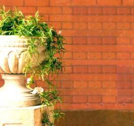 Гранитный вазон для цветов - модель 4