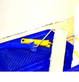 Грунтовка стен обычной грунтовкой - вариант 1