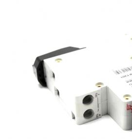 Групповой дифференциальный автомат - вариант 1