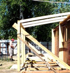 хозблок пристроенный к дому - модель 2