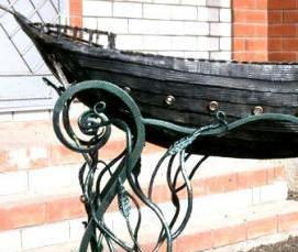 художественная ковка столы - вариант 3