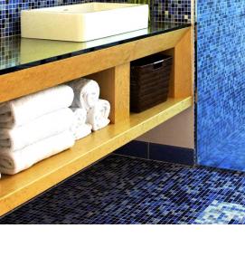 Кафельная мозаика для ванной - вариант 2