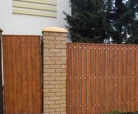 Из деревянного штакетника - вариант 2