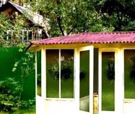 Каркасная беседка закрытая с мангалом - модель 1