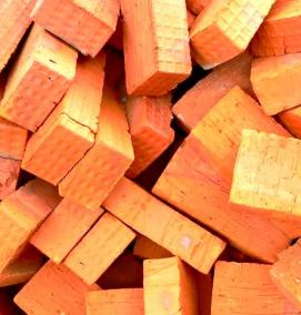 Кирпичи из щепы - вариант 1