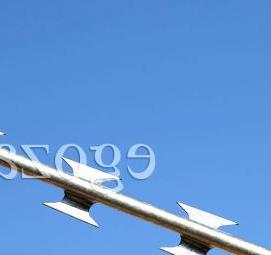 Колючая проволока армированная - модель 3